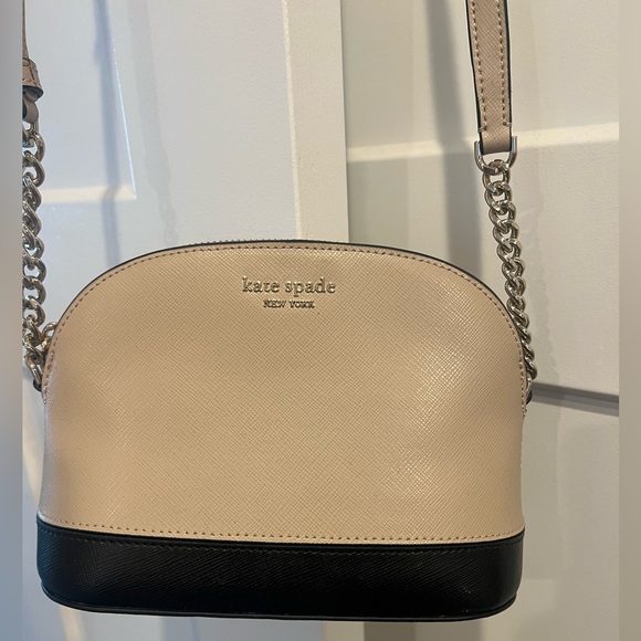 kate spade Handbags - Brand new light pink/black Kate spade bag